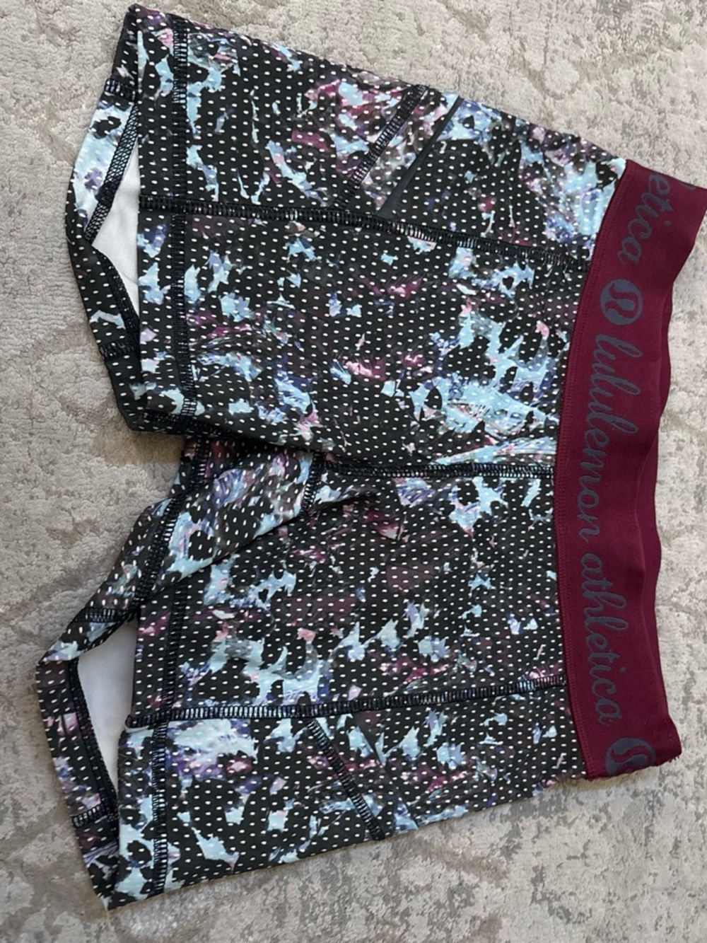 lululemon athletica Kids Black Multi Floral Print Leggings with Wine Waistband